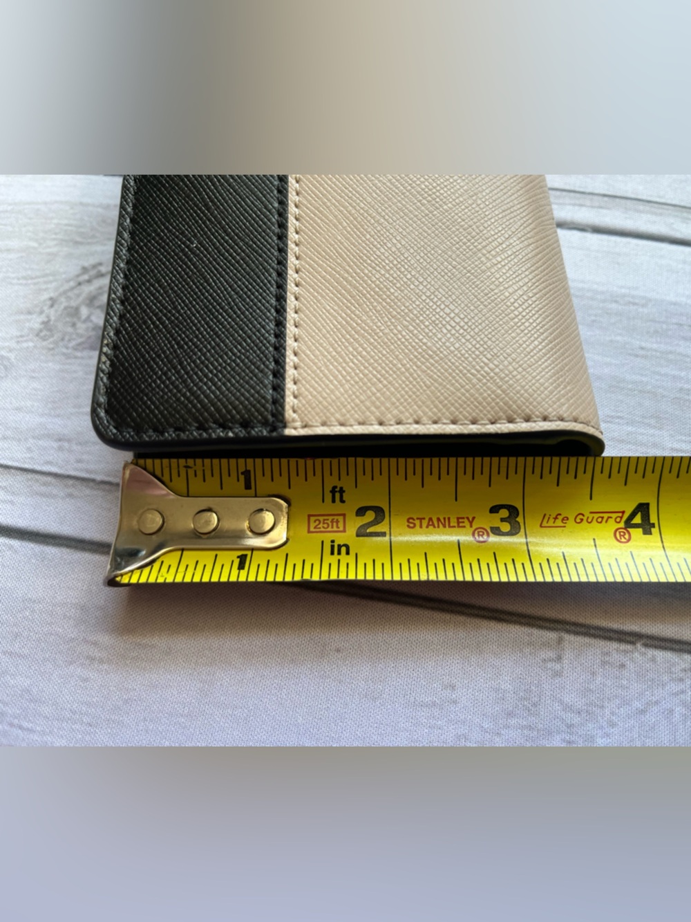 Kate Spade New York Madison slim bi fold color block wallet. Beige and black - Picture 7 of 9